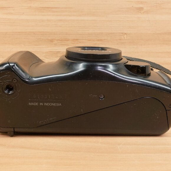 Fujifilm DL-1000 Zoom / 35mm Point and Shoot Film Camera / Tested & Working - Picture 7 of 8